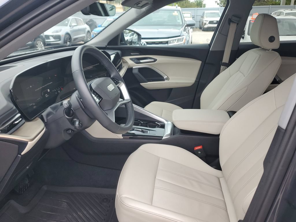 Certified 2025 Audi Q5 Premium w/ Premium Plus AWD/4WD image 24