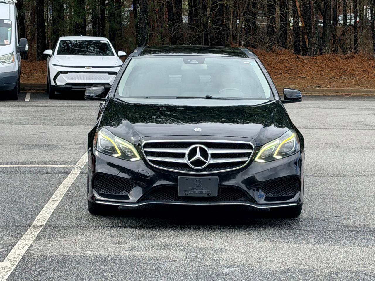 Used 2014 Mercedes-Benz E 350 Sedan image 2