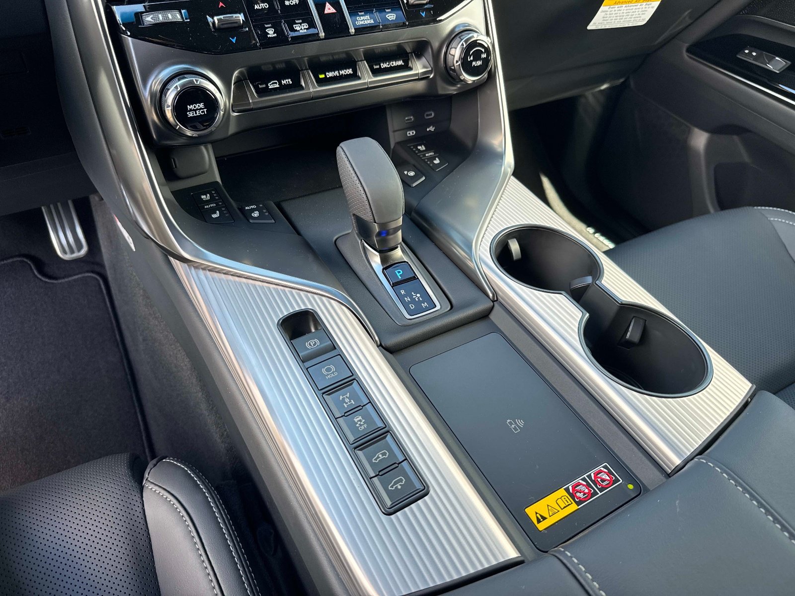 New 2026 Lexus LX 700h F Sport AWD/4WD image 27