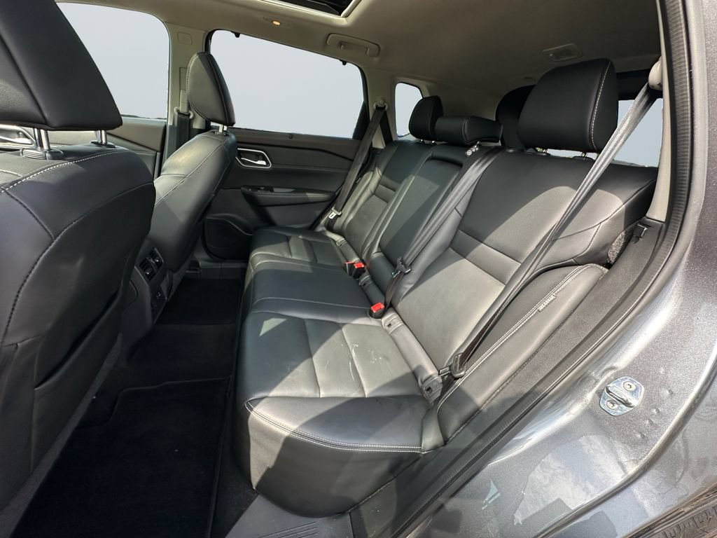 Used 2021 Nissan Rogue SL AWD/4WD image 13
