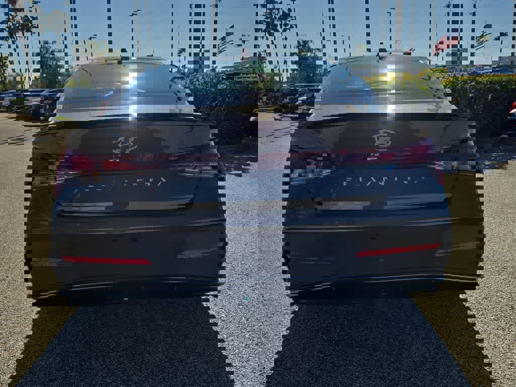 New 2026 Hyundai Elantra Sport FWD image 6