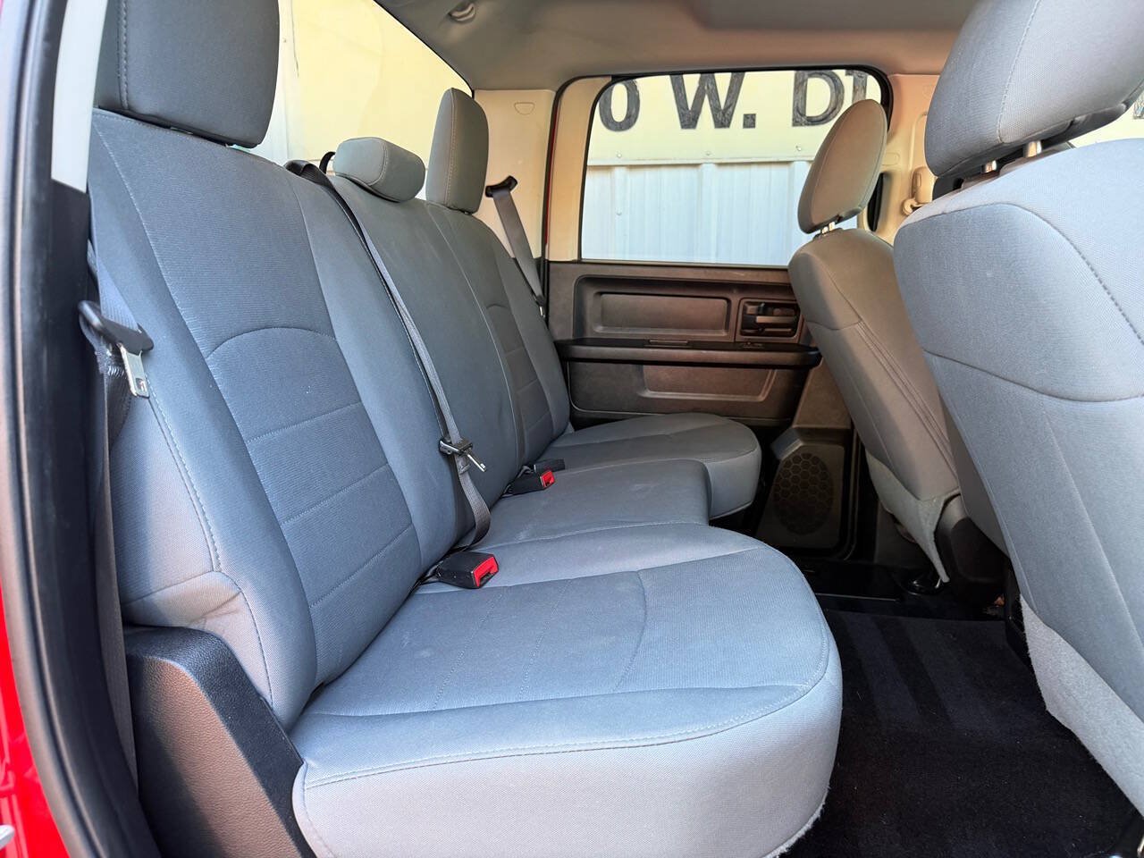 Used 2016 RAM 1500 Express w/ Popular Equipment Group AWD/4WD image 17