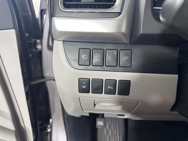 Used 2018 Toyota Highlander Limited AWD/4WD image 26