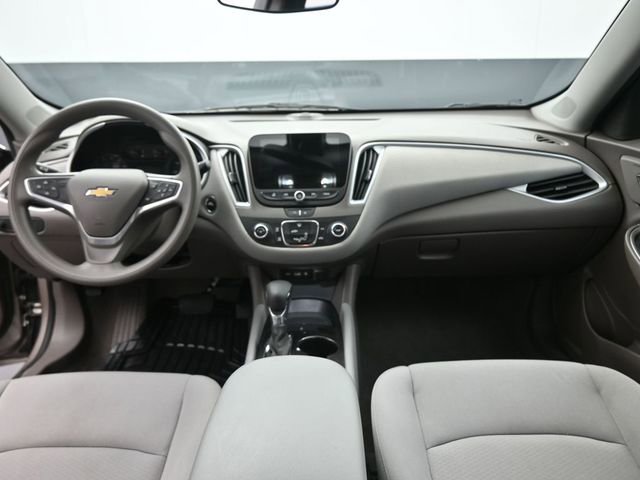 Used 2022 Chevrolet Malibu LS image 16