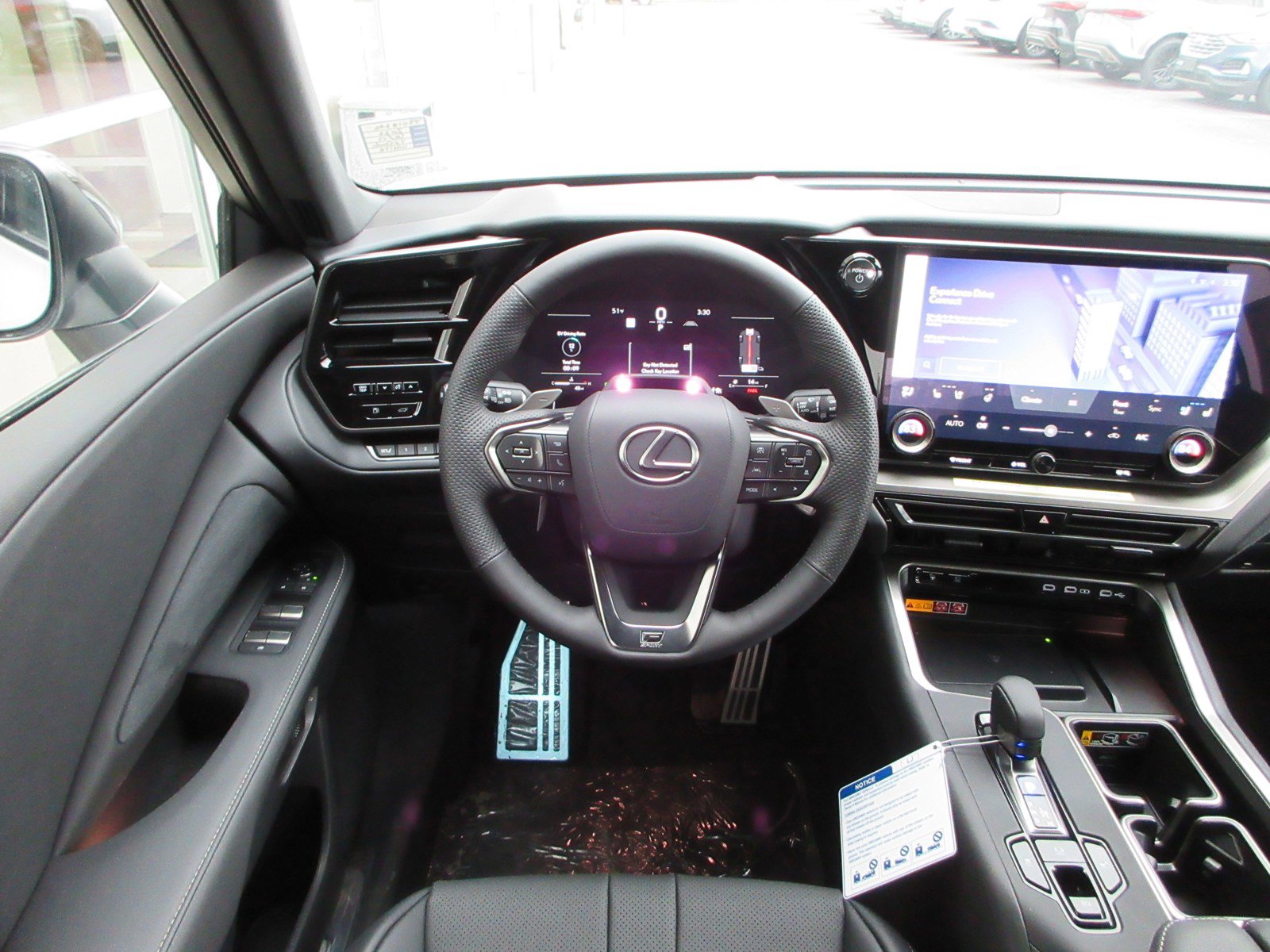 New 2026 Lexus TX 500h AWD image 40