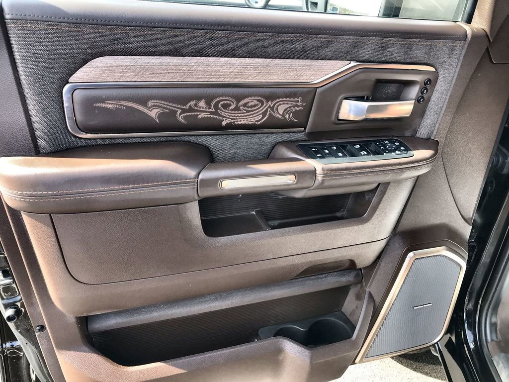 Used 2025 RAM 3500 Longhorn AWD/4WD image 13