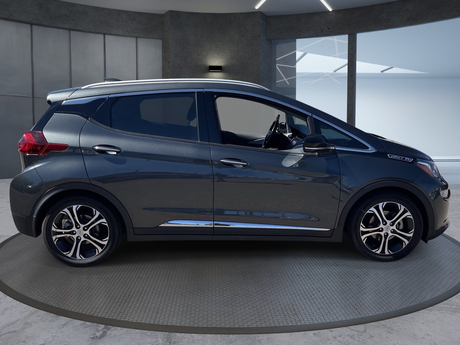 Certified 2020 Chevrolet Bolt Premier w/ Infotainment Package FWD image 7