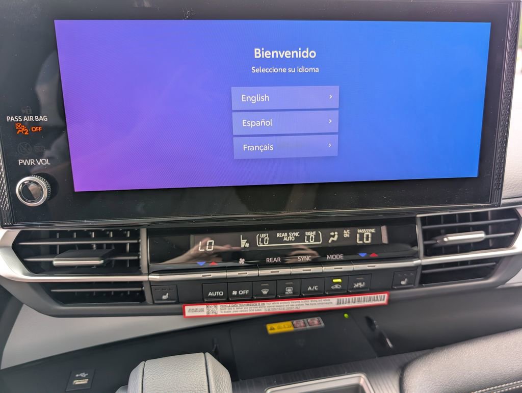 New 2026 Toyota Sienna XLE FWD image 13