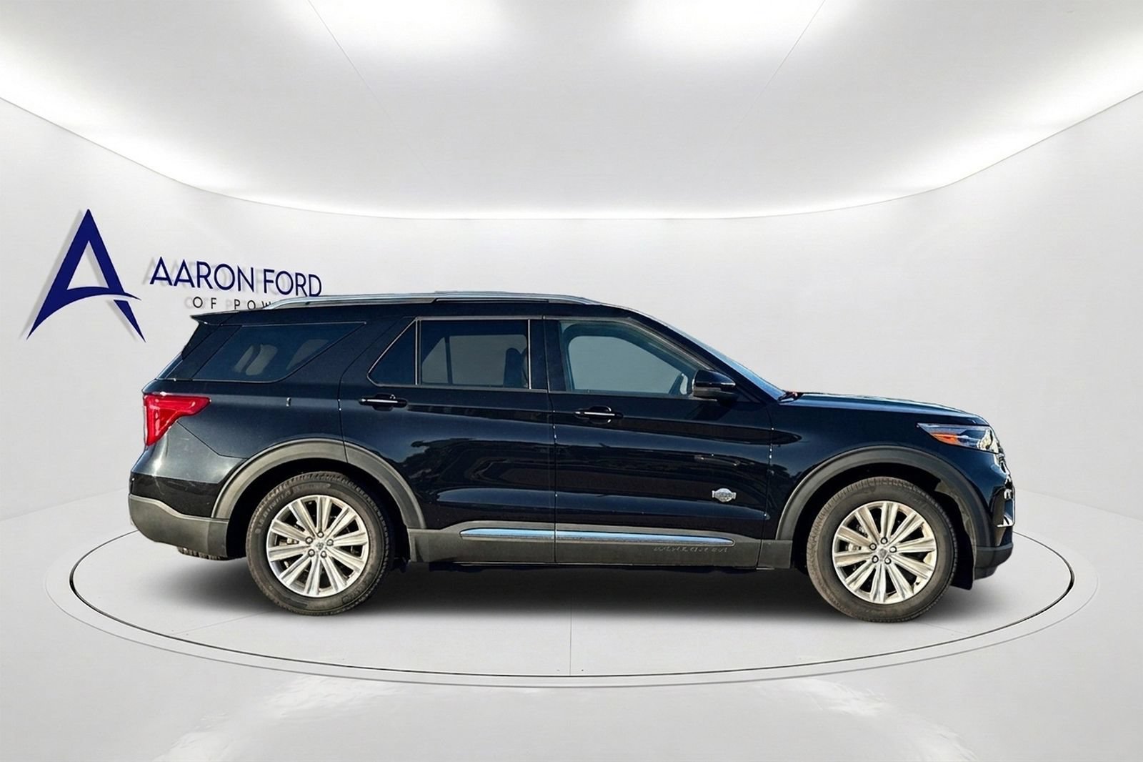 New 2024 Ford Explorer King Ranch w/ Technology Package RWD image 7