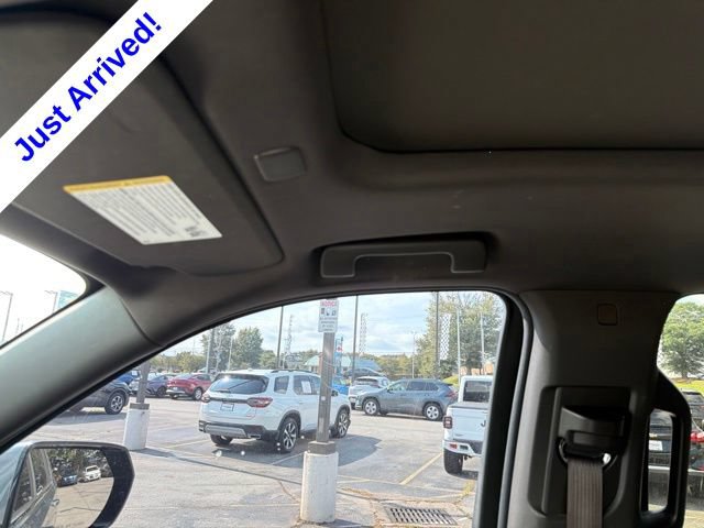 Used 2022 GMC Yukon XL Denali AWD/4WD image 45