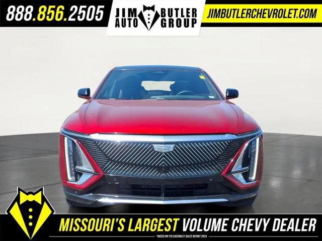 Used 2025 Cadillac Lyriq Luxury w/ LPO, Floor Liner Package AWD/4WD image 31
