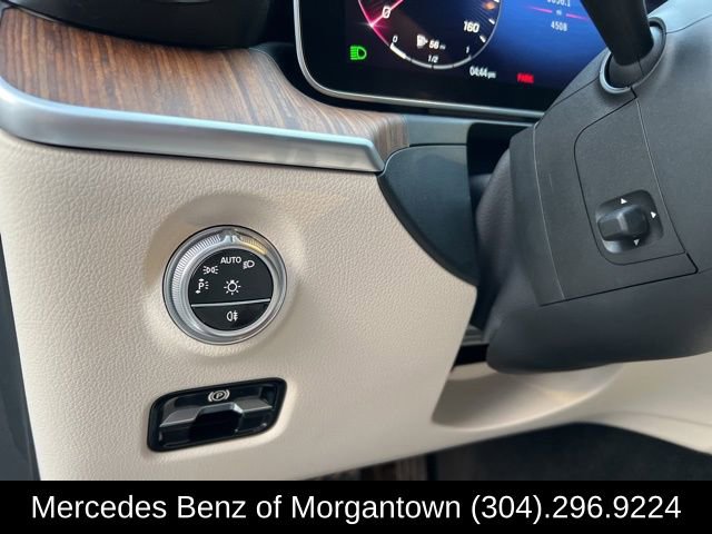 Certified 2024 Mercedes-Benz C 300 4MATIC Sedan image 19