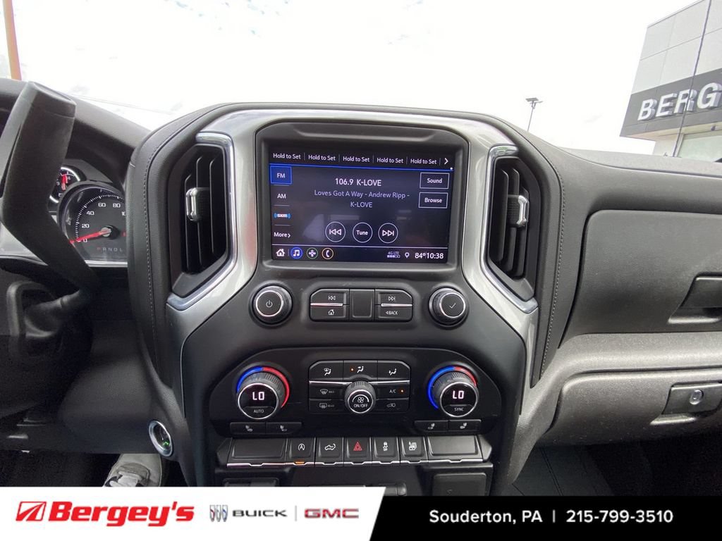 Used 2021 Chevrolet Silverado 1500 LT AWD/4WD image 16
