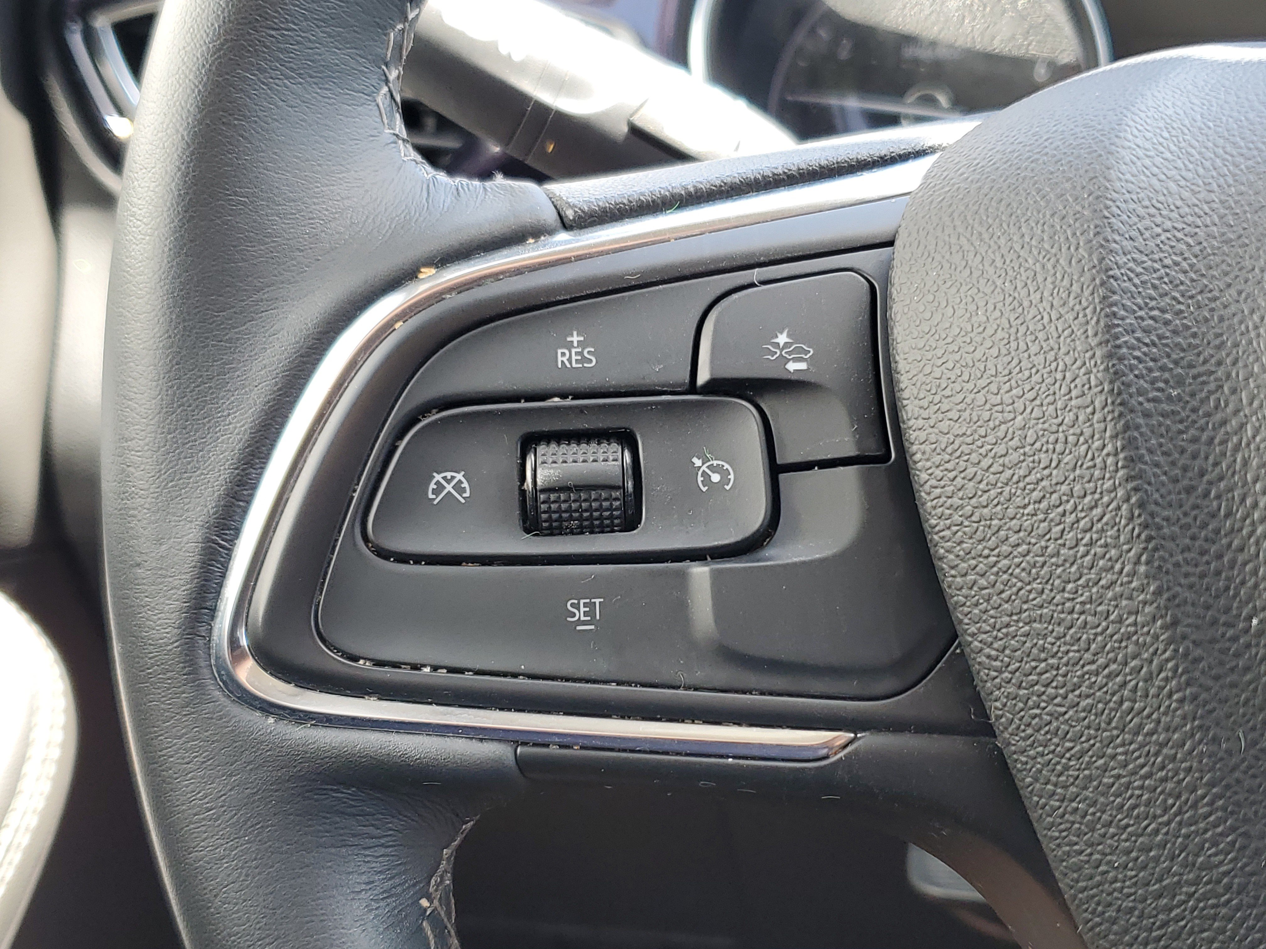 Certified 2023 Buick Encore GX Select w/ Sport Touring Package FWD image 24
