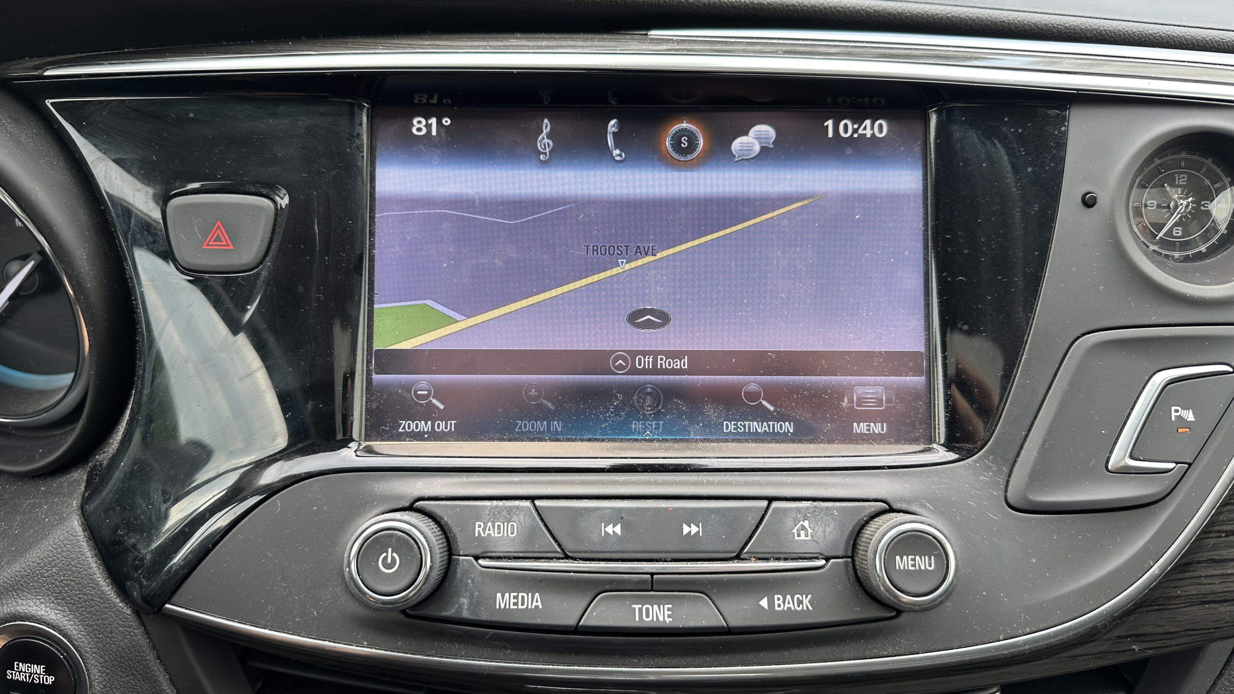 Used 2017 Buick Envision Essence w/ LPO, Interior Luxury Package FWD image 25