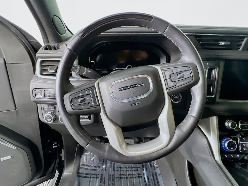 Certified 2023 GMC Yukon Denali w/ Advanced Technology Package image 10