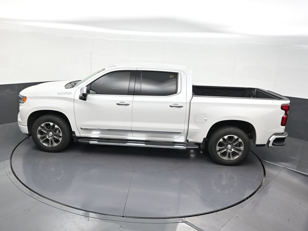 Used 2023 Chevrolet Silverado 1500 High Country RWD image 16
