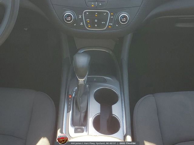 Used 2023 Chevrolet Malibu LT image 32