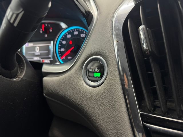 Used 2018 Chevrolet Traverse LT w/ LPO, 'HIT The Road' Package image 24