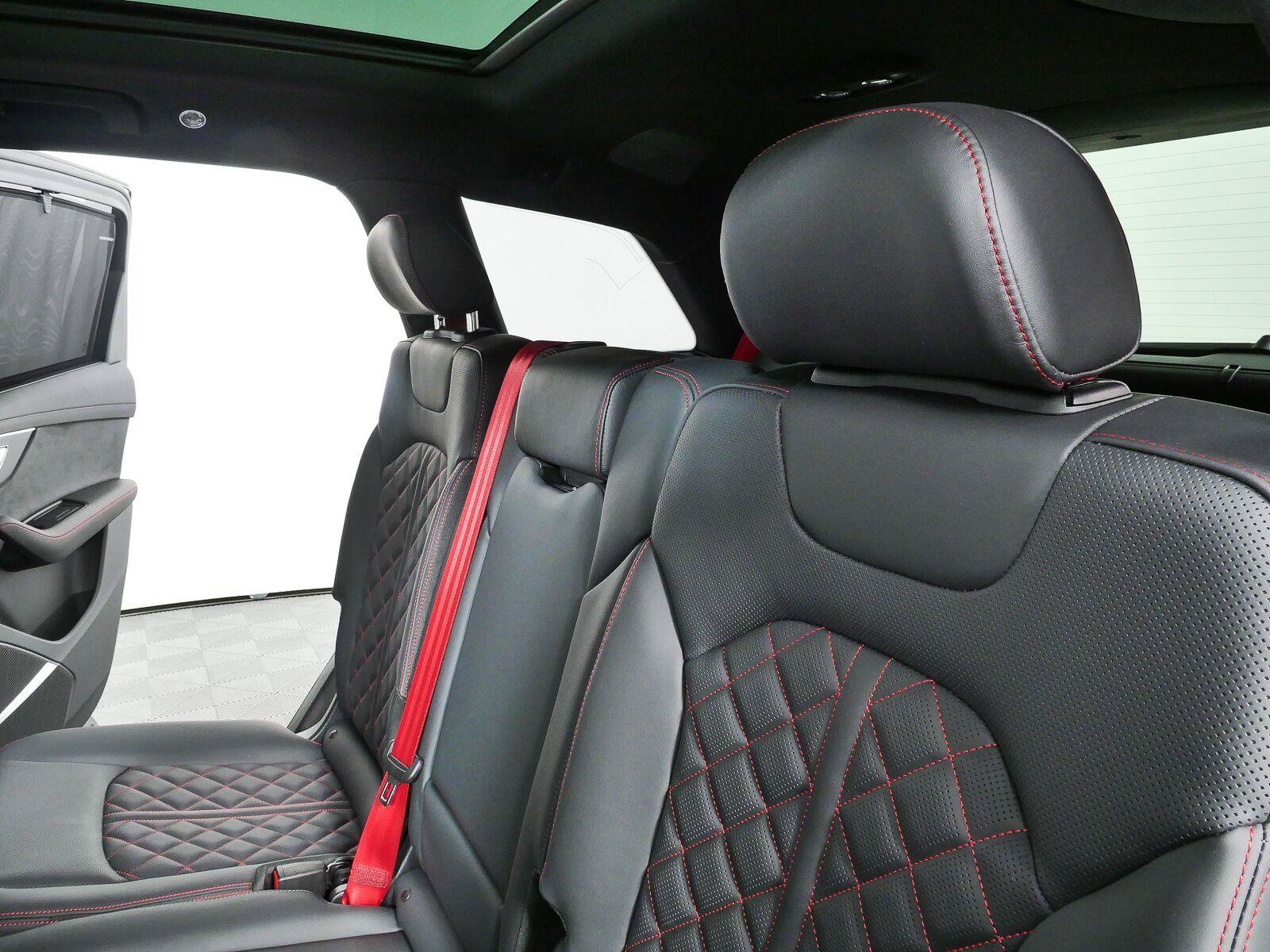 New 2026 Audi Q7 3.0T Prestige AWD/4WD image 24