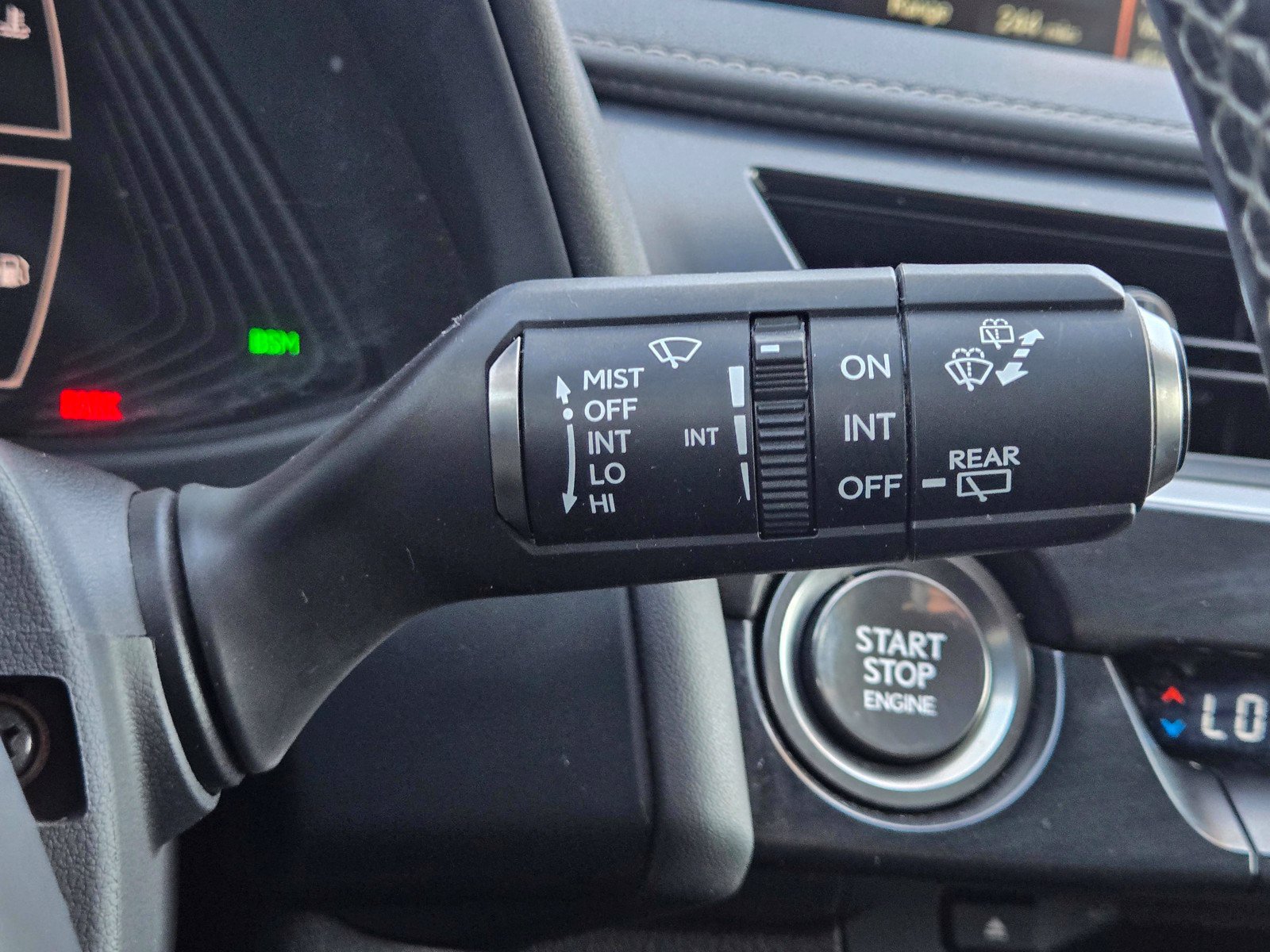 Used 2022 Lexus UX 200 w/ Accessory Package (Z2) FWD image 25