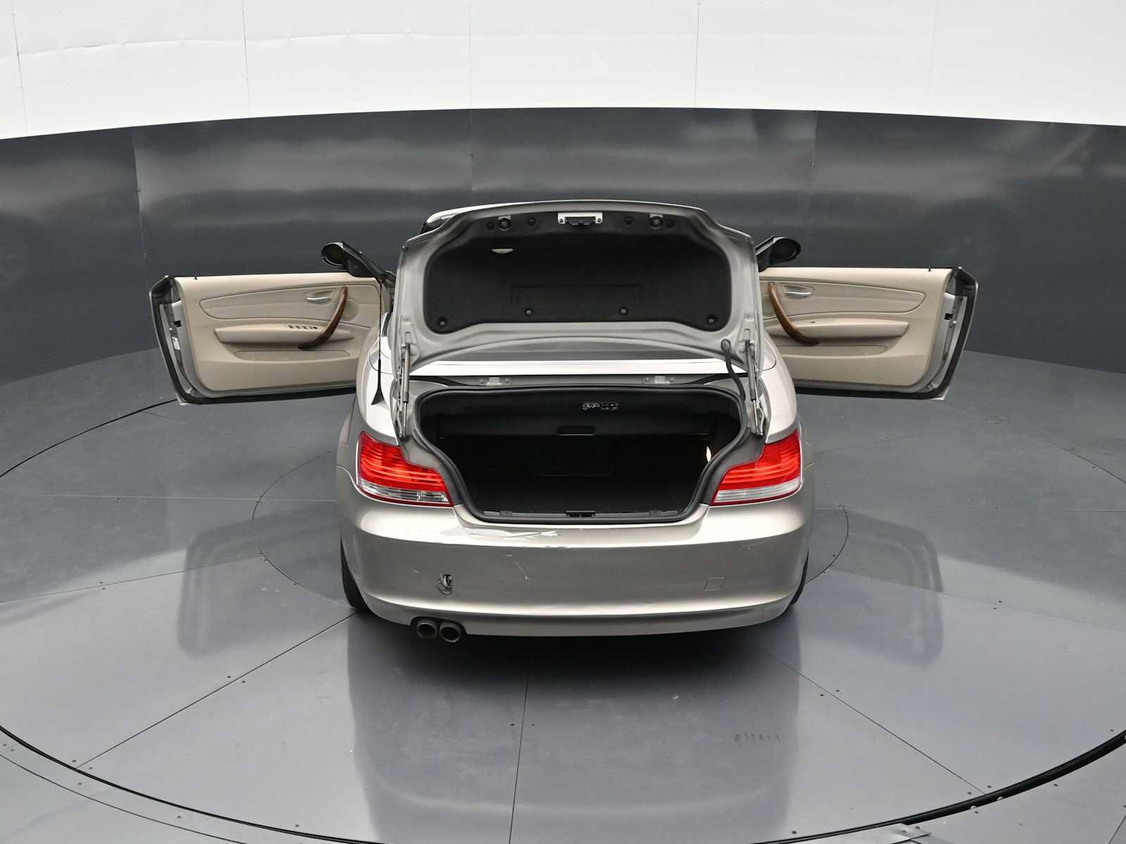 Used 2008 BMW 128i Convertible RWD image 34