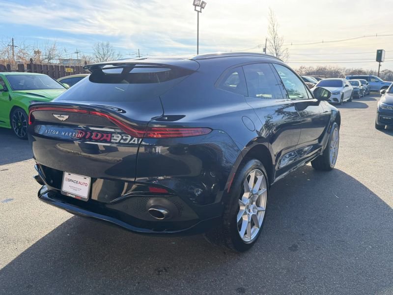 Used 2021 Aston Martin DBX Sport Utility 4D image 5