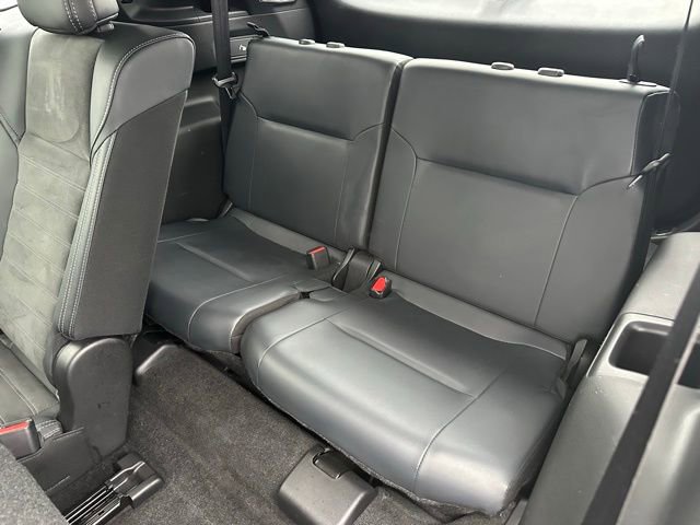 Used 2025 Mitsubishi Outlander SE image 44