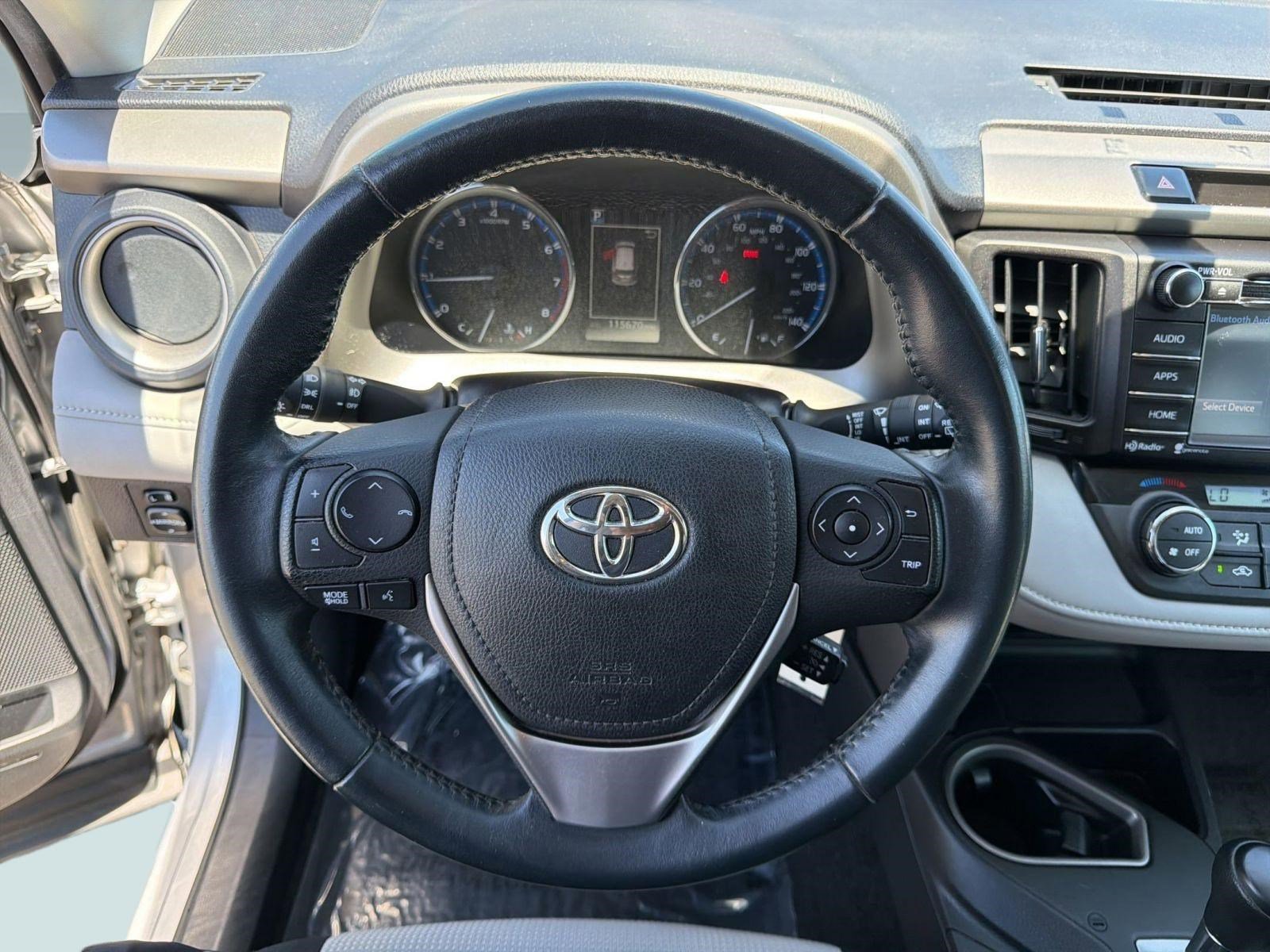 Used 2016 Toyota RAV4 XLE w/ Protection Package AWD/4WD image 18