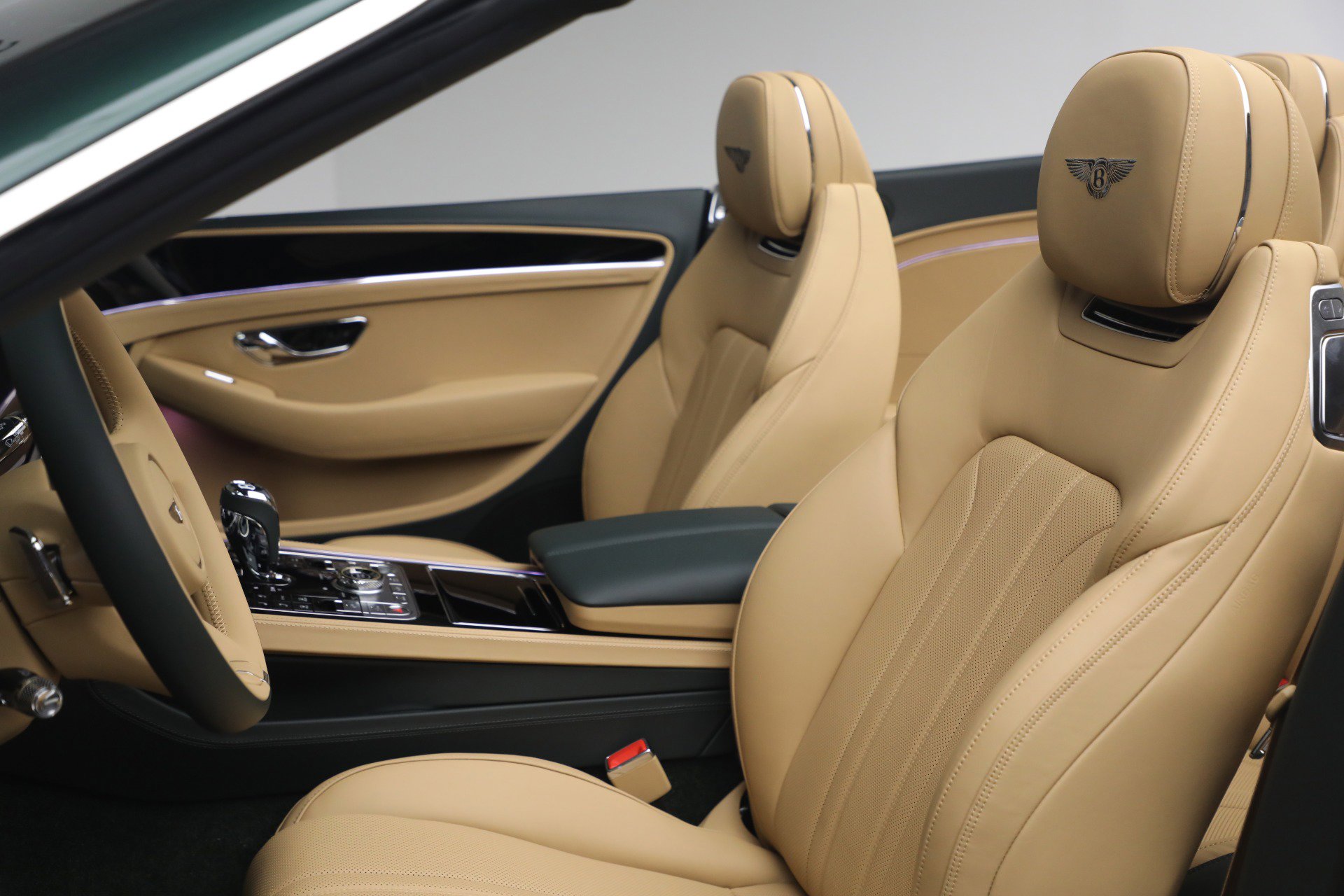 New 2026 Bentley Continental GTC AWD/4WD image 25