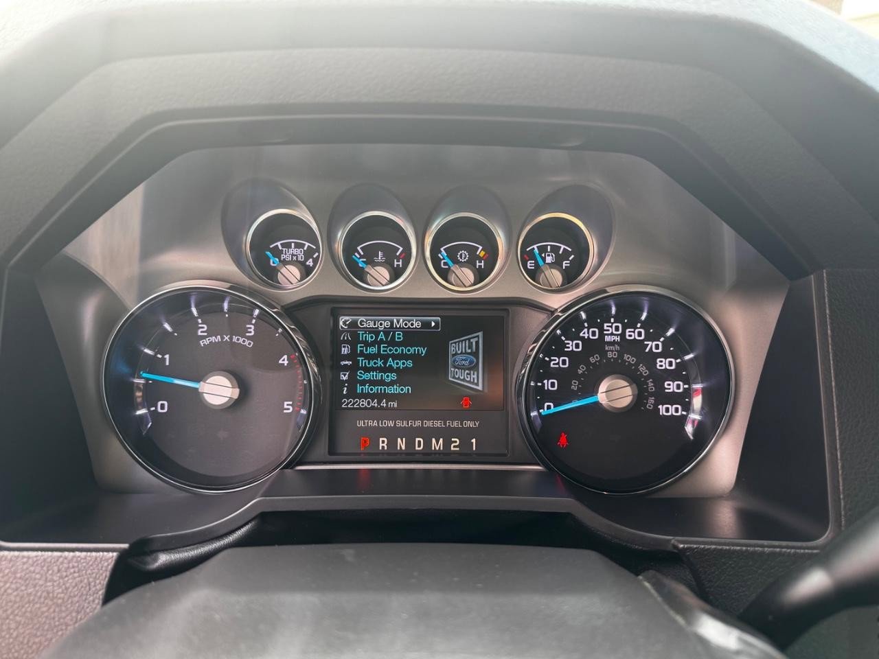 Used 2015 Ford F250 Platinum w/ FX4 Off-Road Package image 20