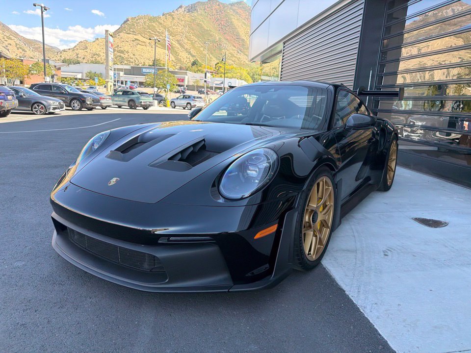 Used 2024 Porsche 911 GT3 RS w/ Weissach Package RWD image 1