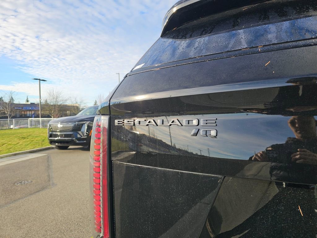 New 2025 Cadillac Escalade IQ Sport 2 image 15