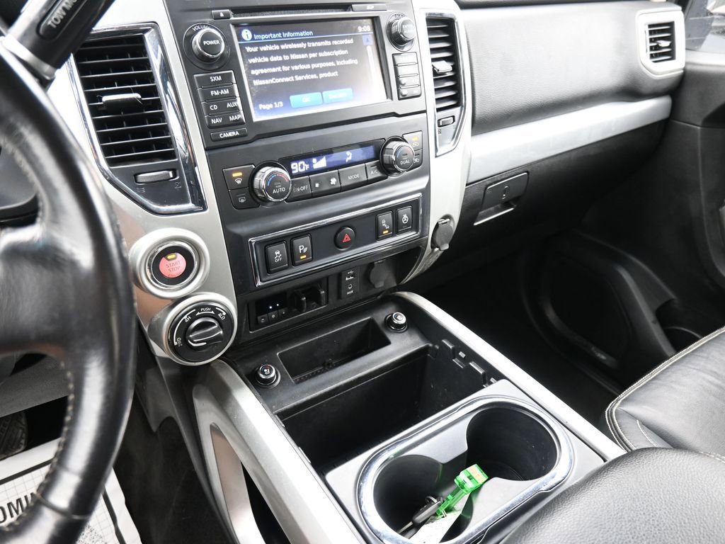 Used 2018 Nissan Titan PRO-4X w/ Pro-4x Convenience Package image 24