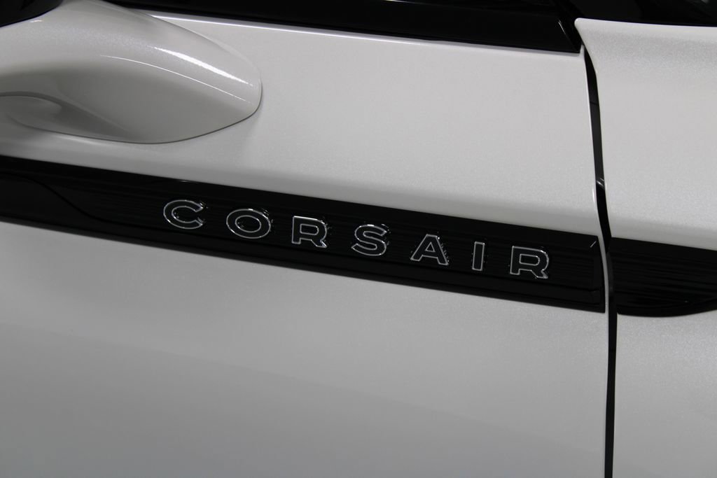 New 2026 Lincoln Corsair Premiere image 11