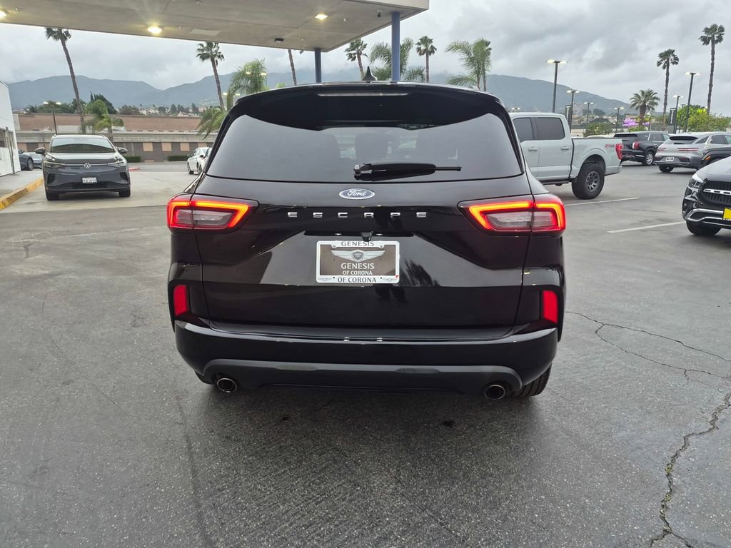 Used 2024 Ford Escape ST-Line image 15