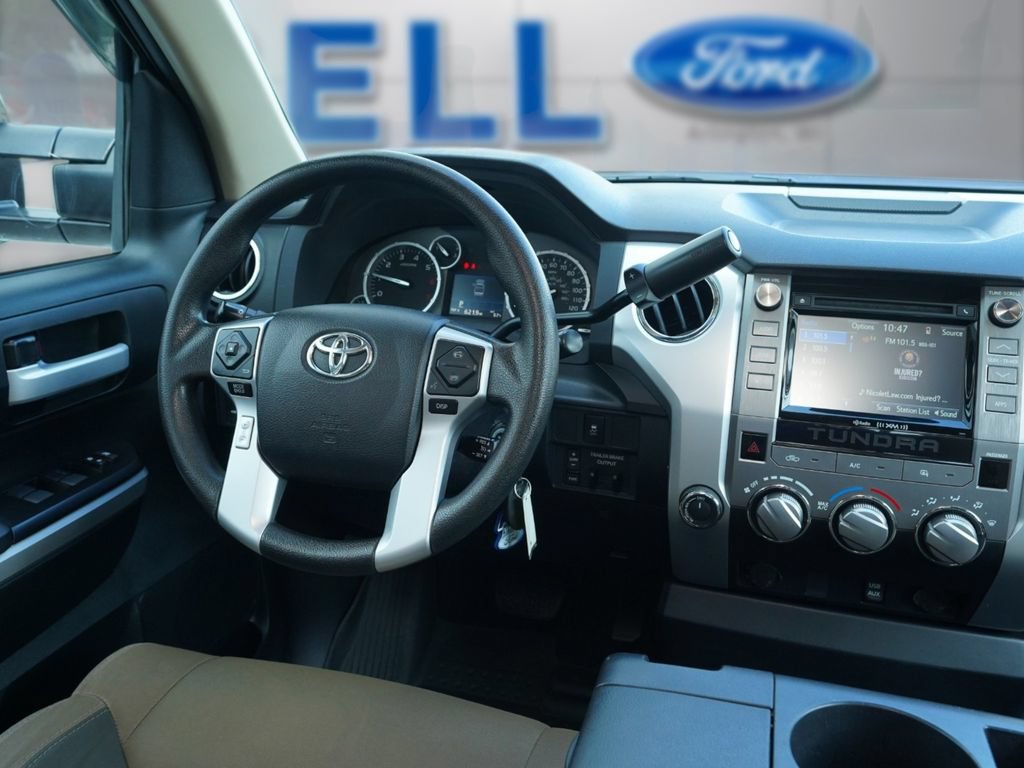 Used 2017 Toyota Tundra SR AWD/4WD image 21