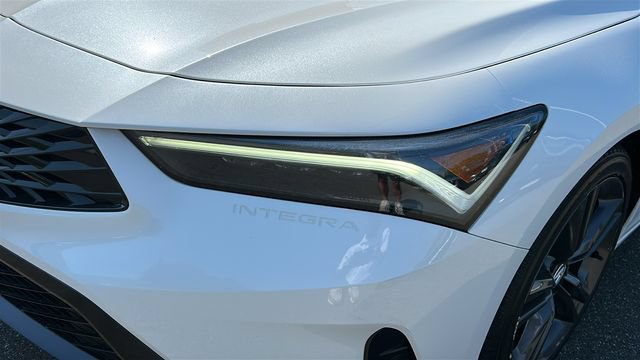 Used 2023 Acura Integra A-Spec FWD image 7