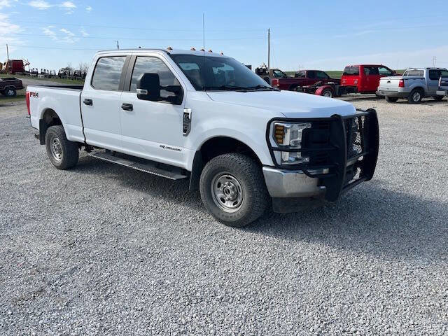 Used 2018 Ford F250 XL w/ Power Equipment Group AWD/4WD image 2