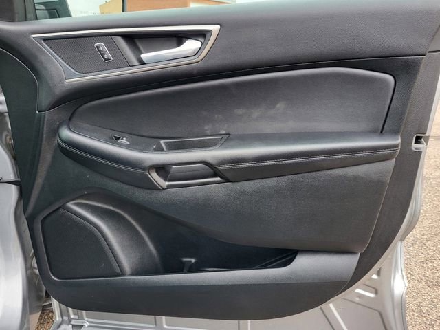 Used 2022 Ford Edge SEL image 17