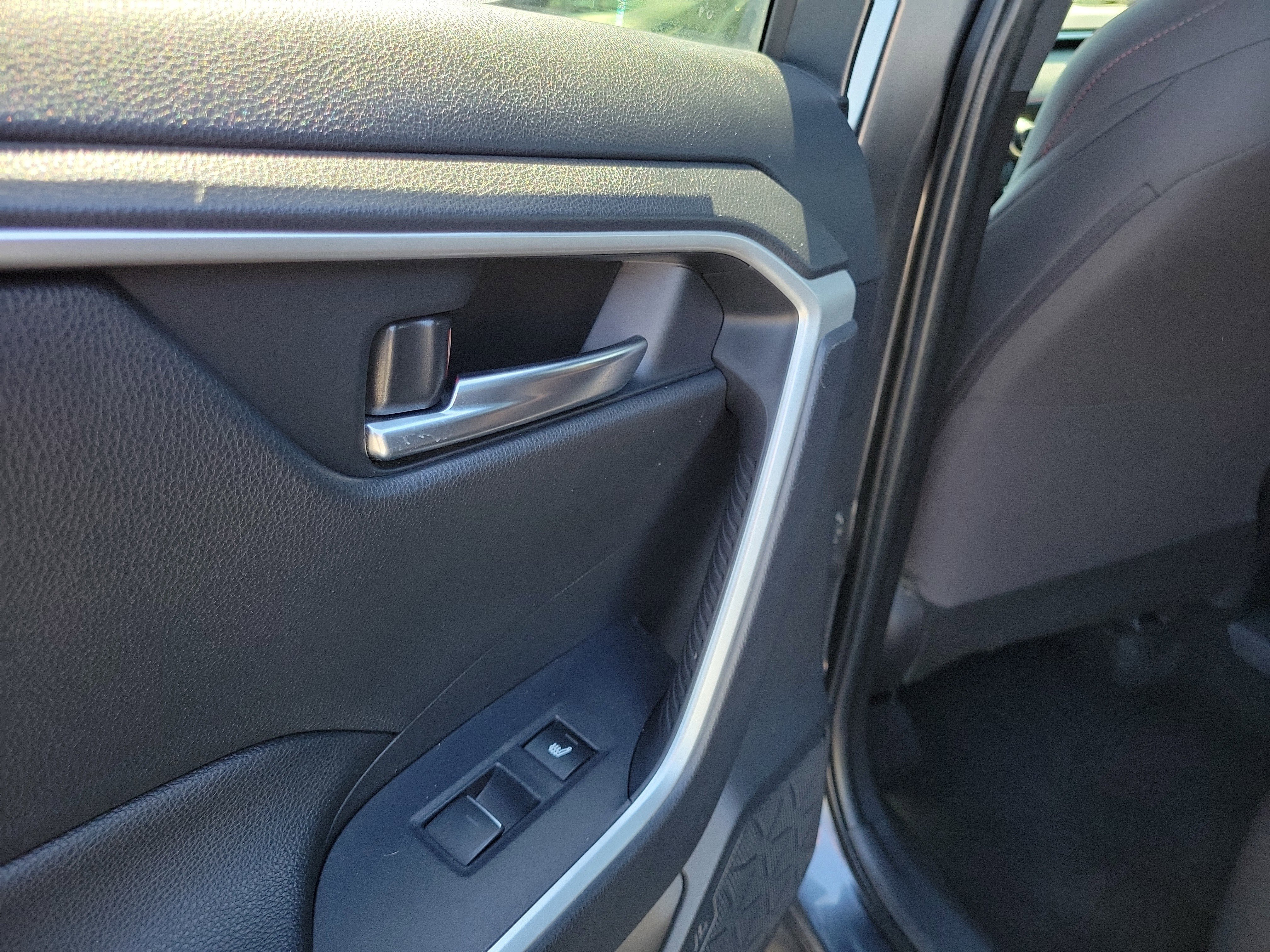 Used 2023 Toyota RAV4 SE w/ Weather & Moonroof Package AWD/4WD image 13