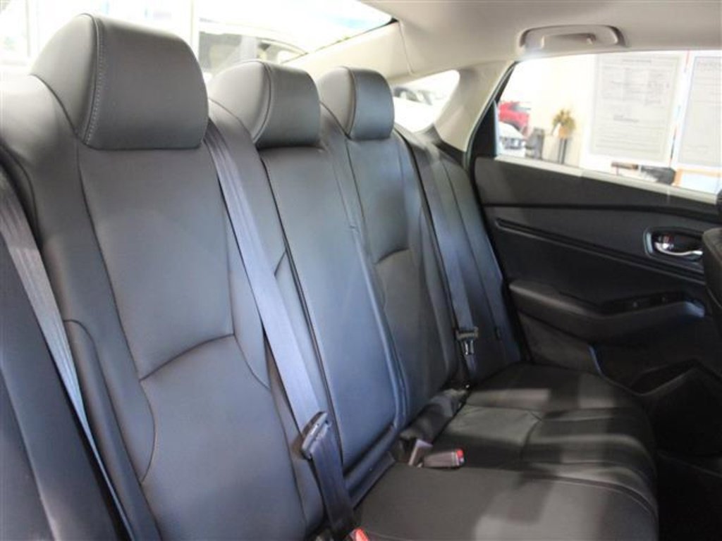 Used 2024 Honda Accord Touring image 14