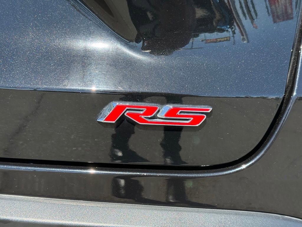 Used 2024 Chevrolet Trax RS FWD image 8
