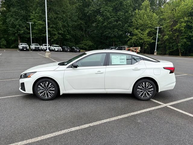 New 2026 Nissan Altima 2.5 SV FWD image 4