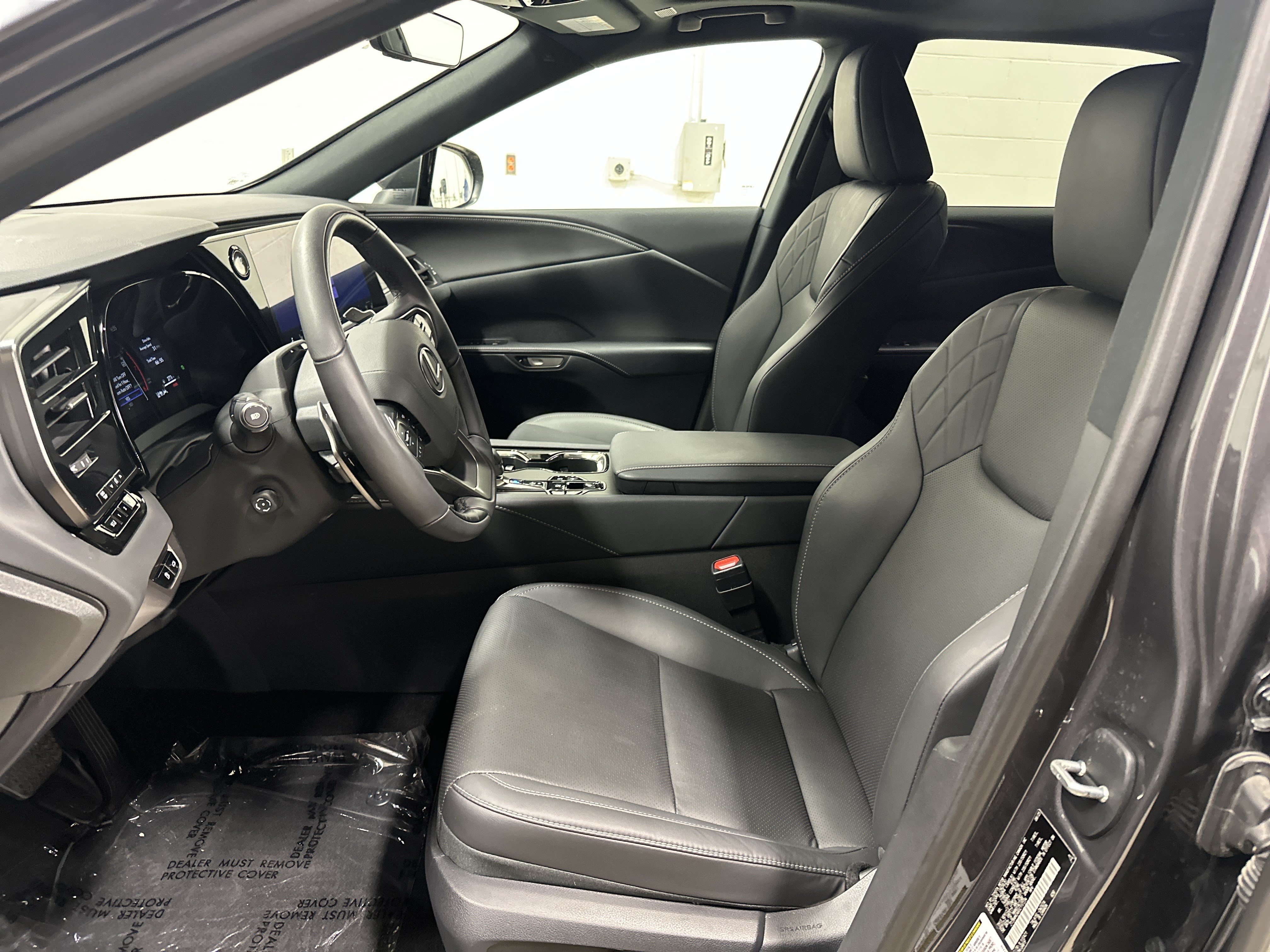Used 2025 Lexus RX 350 Premium w/ Convenience Package AWD/4WD image 16