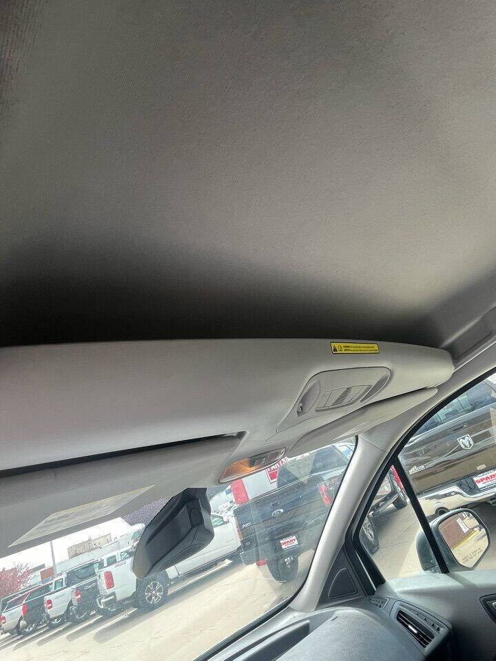 Used 2019 Ford Transit Connect XL image 24