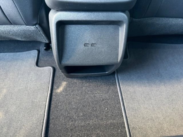 New 2026 Chevrolet Equinox EV RS FWD image 33