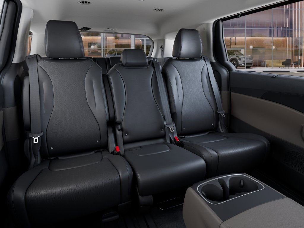 New 2026 Kia Carnival EX image 17