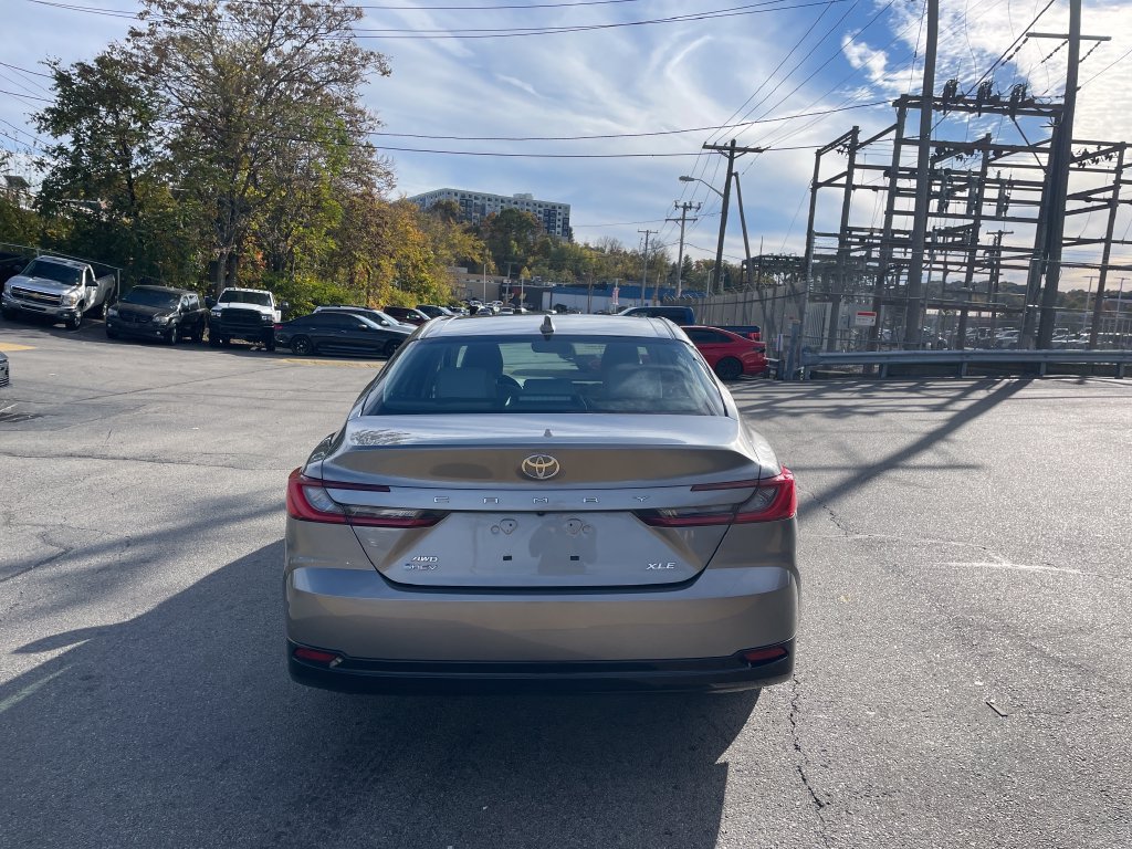 Certified 2025 Toyota Camry XLE AWD/4WD image 4