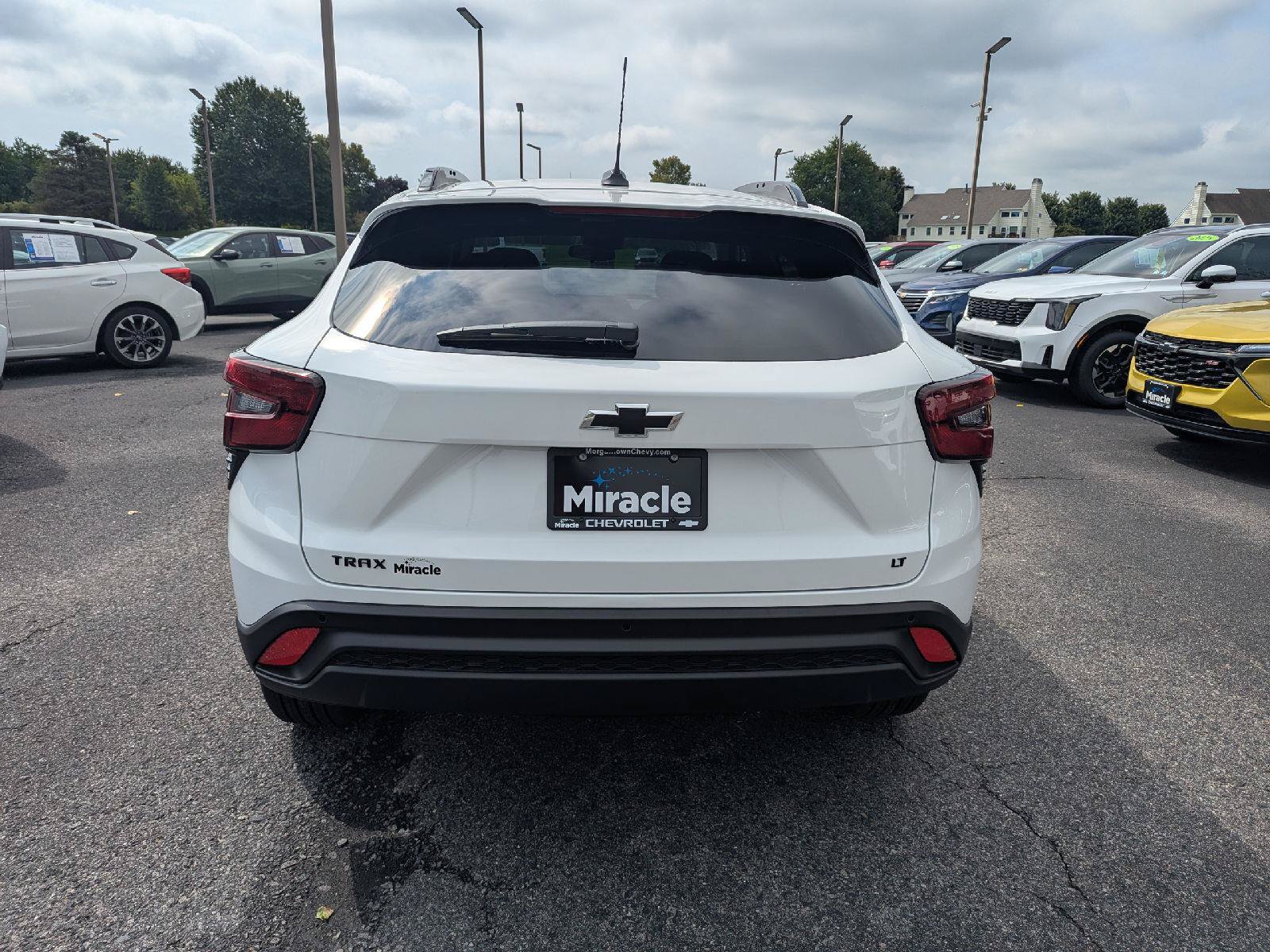 New 2026 Chevrolet Trax LT w/ Driver Confidence Package FWD image 30